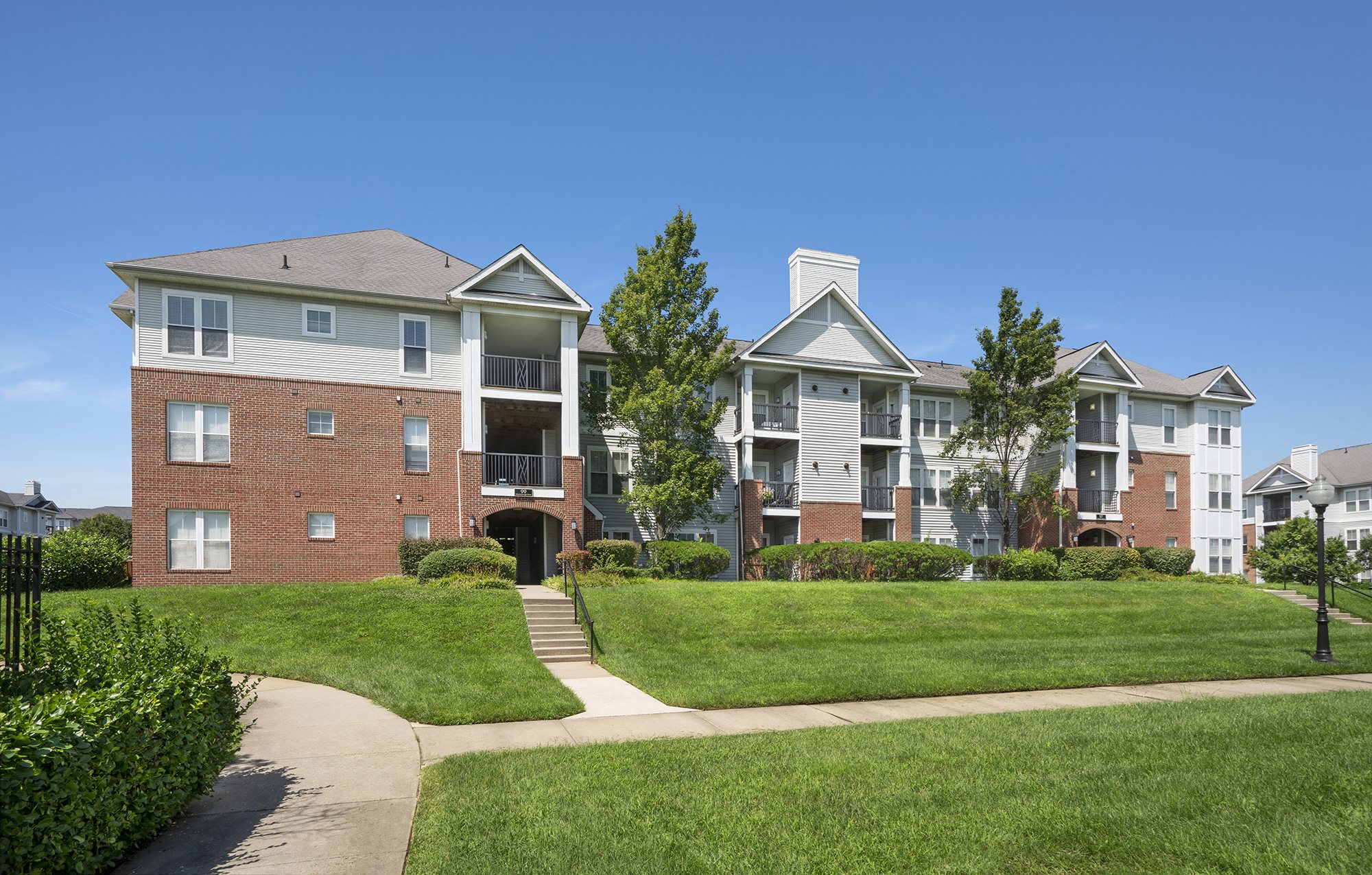 The Apartments at Cambridge Court | Apartments in Rosedale, MD